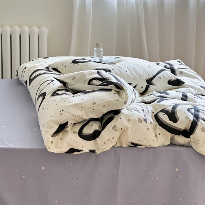 91家纺网 家纺一手货源 找家纺 昔可家纺 2023新款北欧风全棉四件套 泼墨爱心黑