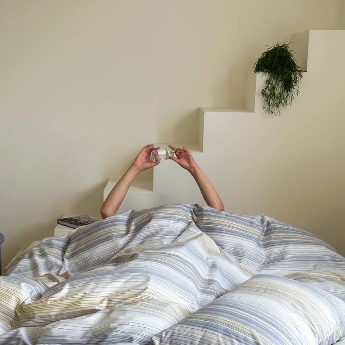 91家纺网 家纺一手货源 找家纺 昔可家纺 2023新款北欧风全棉四件套 轻奢彩条