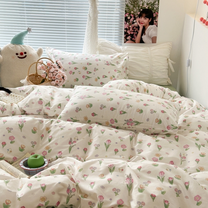 91家纺网 家纺一手货源 找家纺 昔可 2023新款学生季卡通普通款四件套 花蜜小兔