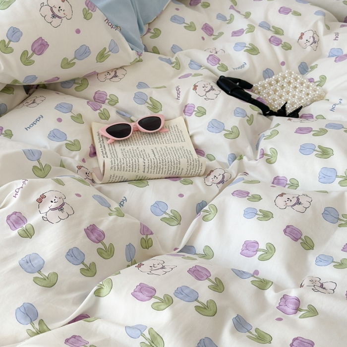 91家纺网 家纺一手货源 找家纺 昔可 2023新款学生季卡通普通款四件套 郁金香小萌狗