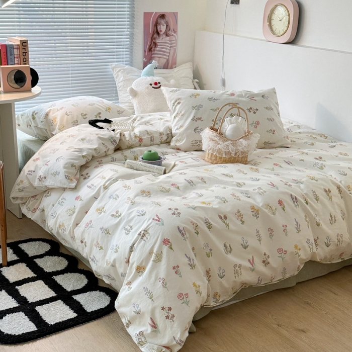 91家纺网 家纺一手货源 找家纺 昔可 2023新款学生季全棉四件套-小花系列 花野迷踪