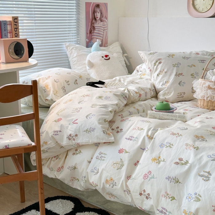 91家纺网 家纺一手货源 找家纺 昔可 2023新款学生季全棉四件套-小花系列 花野迷踪