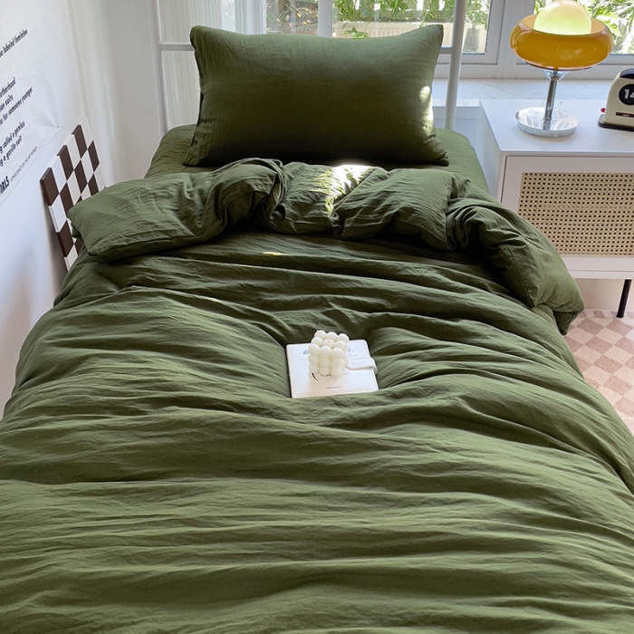 91家纺网 家纺一手货源 找家纺 水墨江南 2023新款超柔水洗棉褶皱款学生床三件套 橄榄色