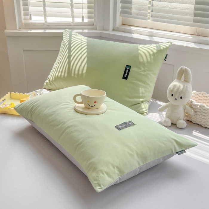 91家纺网 家纺一手货源 找家纺 绵庭家纺 2023新款全棉水洗棉拼色单品枕套 果绿+绅士灰