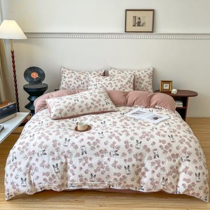 91家纺网 家纺一手货源 找家纺 一比一 2023直播爆款超柔提花小竺棉法式复古亲肤水洗四件套菲菲兔