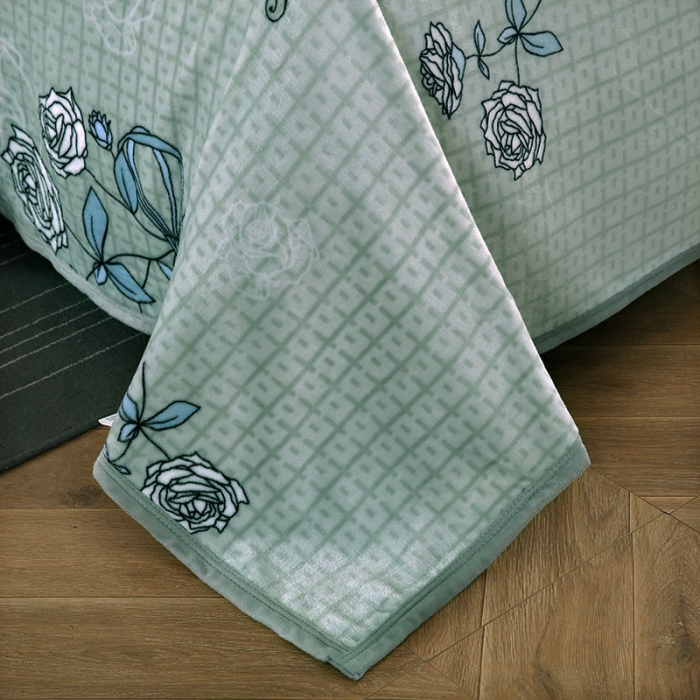 91家纺网 家纺一手货源 找家纺 赋雅 新款300克双面绒毯子超柔加厚云貂绒法莱绒 朵朵牡丹