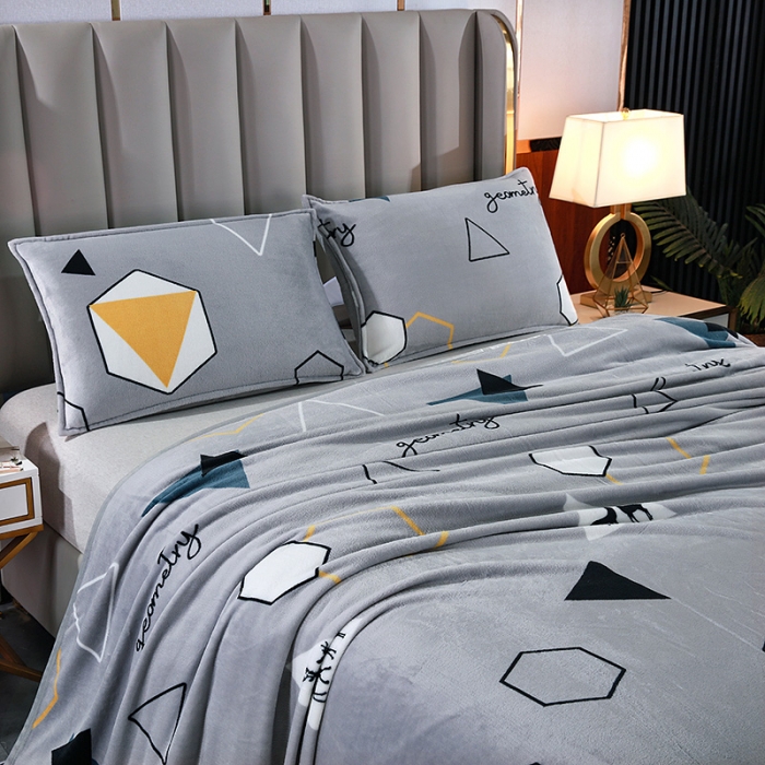 91家纺网 家纺一手货源 找家纺 赋雅 新款300克双面绒毯子超柔加厚云貂绒法莱绒 幻想 灰