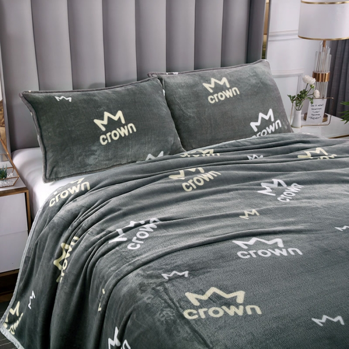 91家纺网 家纺一手货源 找家纺 赋雅 新款300克双面绒毯子超柔加厚云貂绒法莱绒 皇冠