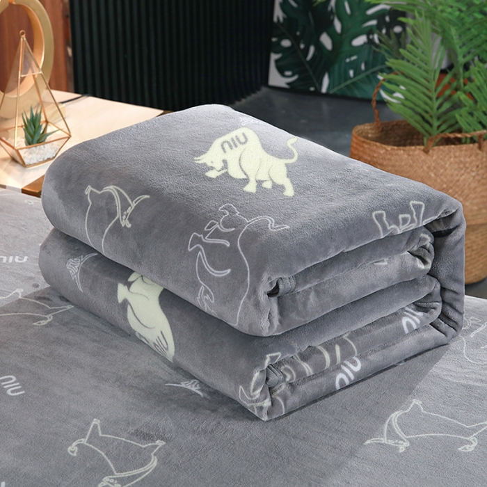 91家纺网 家纺一手货源 找家纺 赋雅 新款300克双面绒毯子超柔加厚云貂绒法莱绒 牛牛