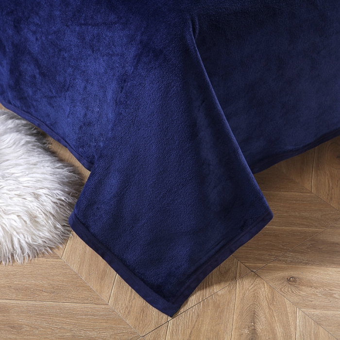 91家纺网 家纺一手货源 找家纺 赋雅 新款270克双面绒毯子超柔加厚云貂绒法莱绒 宝蓝