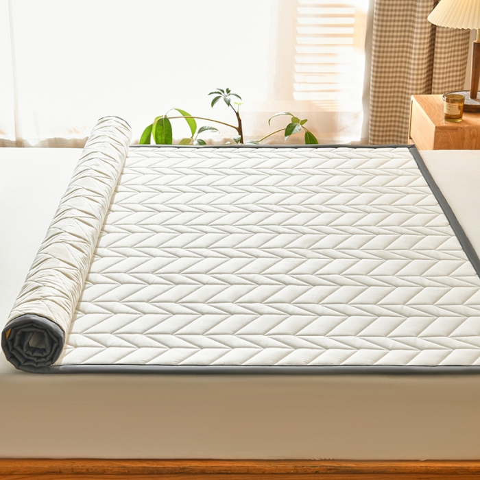 91家纺网 家纺一手货源 找家纺 梦初语 大豆纤维床垫家用薄款防滑垫被褥子宿舍学生单双人垫子  典雅白