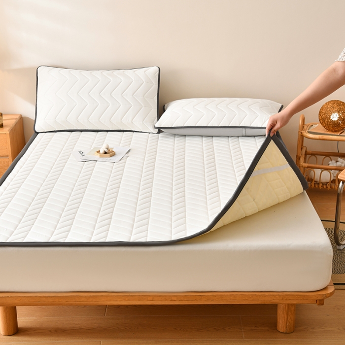 91家纺网 家纺一手货源 找家纺 梦初语 大豆纤维床垫家用薄款防滑垫被褥子宿舍学生单双人垫子  典雅白