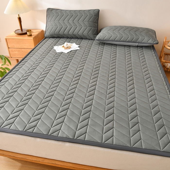 91家纺网 家纺一手货源 找家纺 梦初语 大豆纤维床垫家用薄款防滑垫被褥子宿舍学生单双人垫子  星空灰