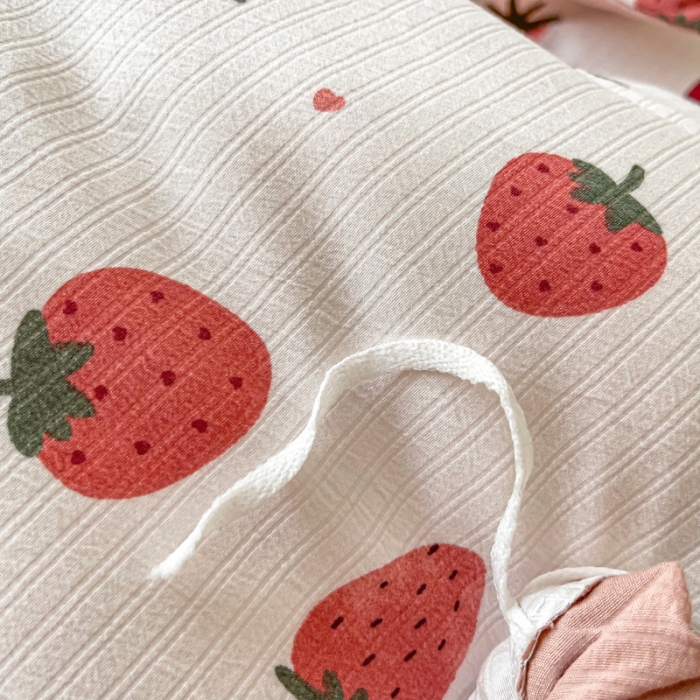 91家纺网 家纺一手货源 找家纺 一比一 直播爆款超柔提花小竺棉法式复古亲肤水洗四件套 草莓啵啵