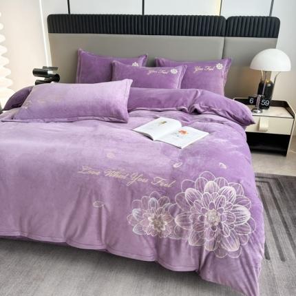 91家纺网 家纺一手货源 找家纺 （总）逸林家纺《原希尔顿逸林》 2023新款宝宝绒婴儿绒四件套刺绣花小香风-黛娜