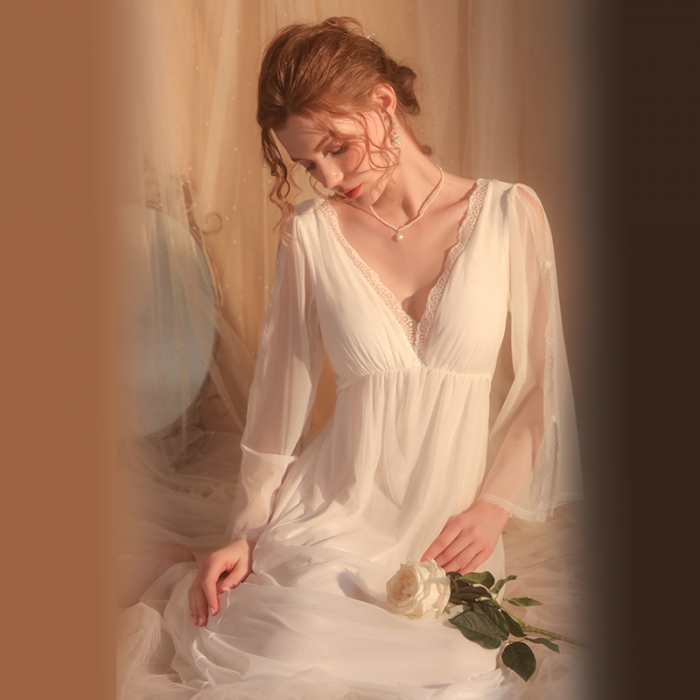 91家纺网 家纺一手货源 找家纺 洛兰沙 2023新款外贸冰丝蕾丝吊带和两件套-2055维多利亚 白色