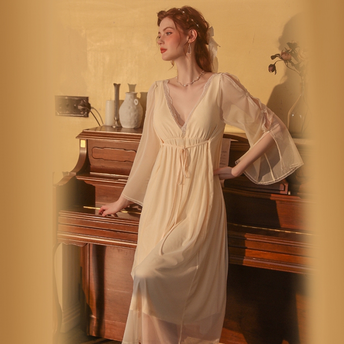 91家纺网 家纺一手货源 找家纺 洛兰沙 2023新款外贸冰丝蕾丝吊带和两件套-2055维多利亚 杏色