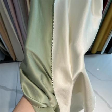 91家纺网 家纺一手货源 找家纺 嘉恋 2023新款100支正宗超细旦兰精天丝双拼色四件套送高端礼盒 竹青+米白