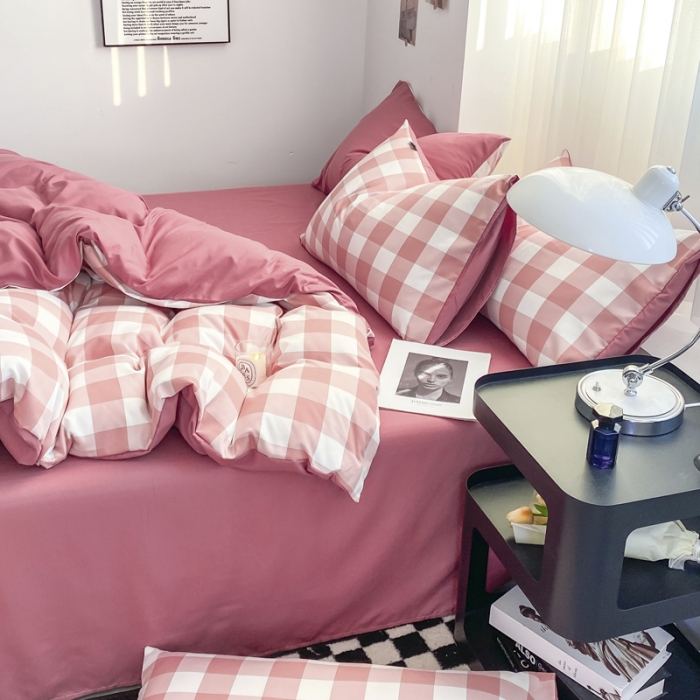 91家纺网 家纺一手货源 找家纺 水洗棉色织格子无印风三件套纯色双拼磨毛被套四件套 幻影-豆沙