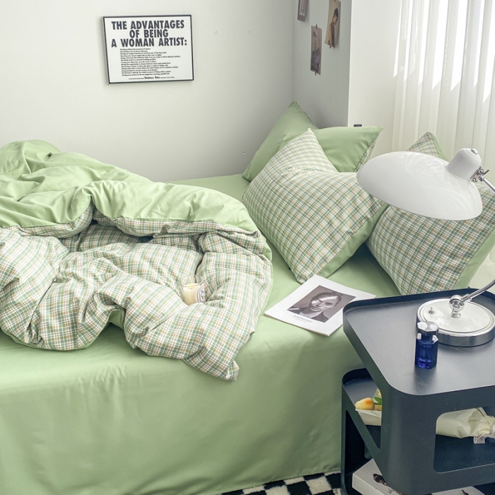 91家纺网 家纺一手货源 找家纺 水洗棉色织格子无印风三件套纯色双拼磨毛被套四件套 泡泡-绿