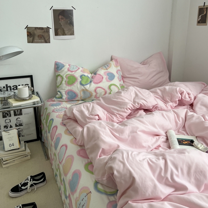 91家纺网 家纺一手货源 找家纺 直播热款A类水洗棉双层纱四件套纯色小碎花被套床笠三件套 奶粉+小幸运