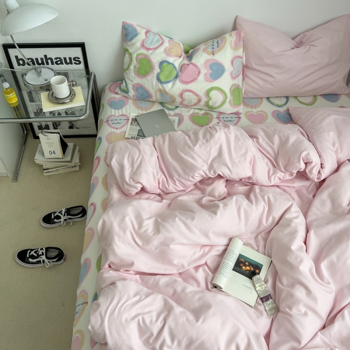 91家纺网 家纺一手货源 找家纺 直播热款A类水洗棉双层纱四件套纯色小碎花被套床笠三件套 奶粉+小幸运