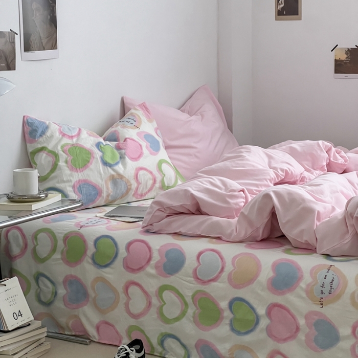 91家纺网 家纺一手货源 找家纺 直播热款A类水洗棉双层纱四件套纯色小碎花被套床笠三件套 奶粉+小幸运