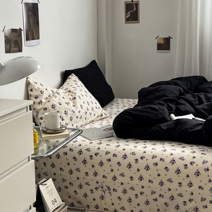 91家纺网 家纺一手货源 找家纺 直播热款A类水洗棉双层纱四件套纯色小碎花被套床笠三件套 闪耀黑+花园兔