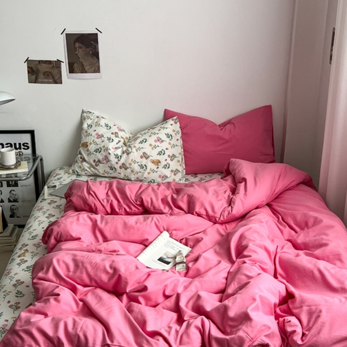 91家纺网 家纺一手货源 找家纺 直播热款A类水洗棉双层纱四件套纯色小碎花被套床笠三件套 树莓红+春意