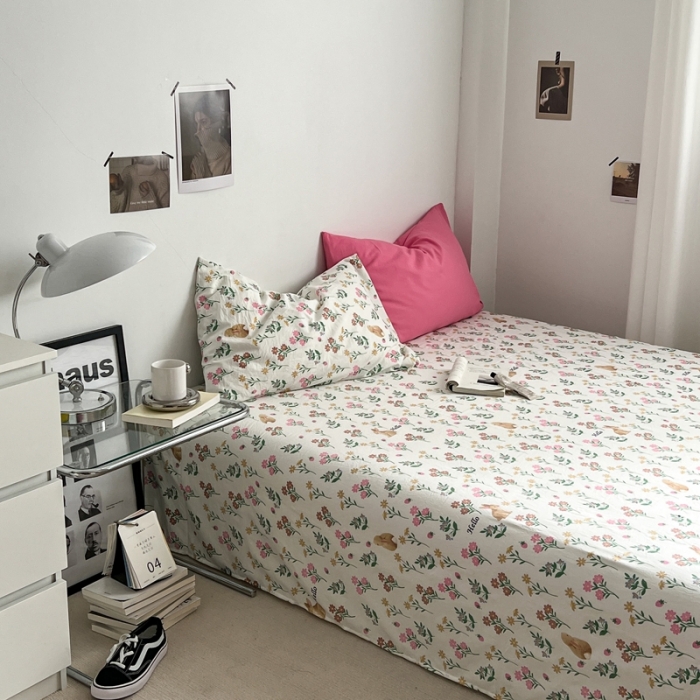 91家纺网 家纺一手货源 找家纺 直播热款A类水洗棉双层纱四件套纯色小碎花被套床笠三件套 树莓红+春意