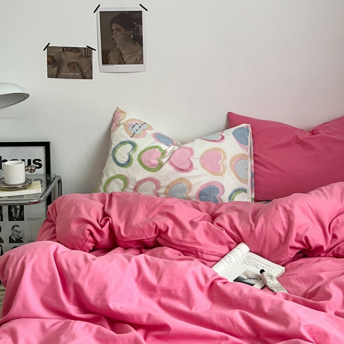 91家纺网 家纺一手货源 找家纺 直播热款A类水洗棉双层纱四件套纯色小碎花被套床笠三件套 树莓红+小幸运