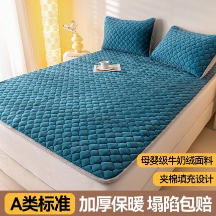 91家纺网 家纺一手货源 找家纺 悦织语 2024A类200克加厚牛奶绒夹棉床垫 宾利蓝（床护垫）