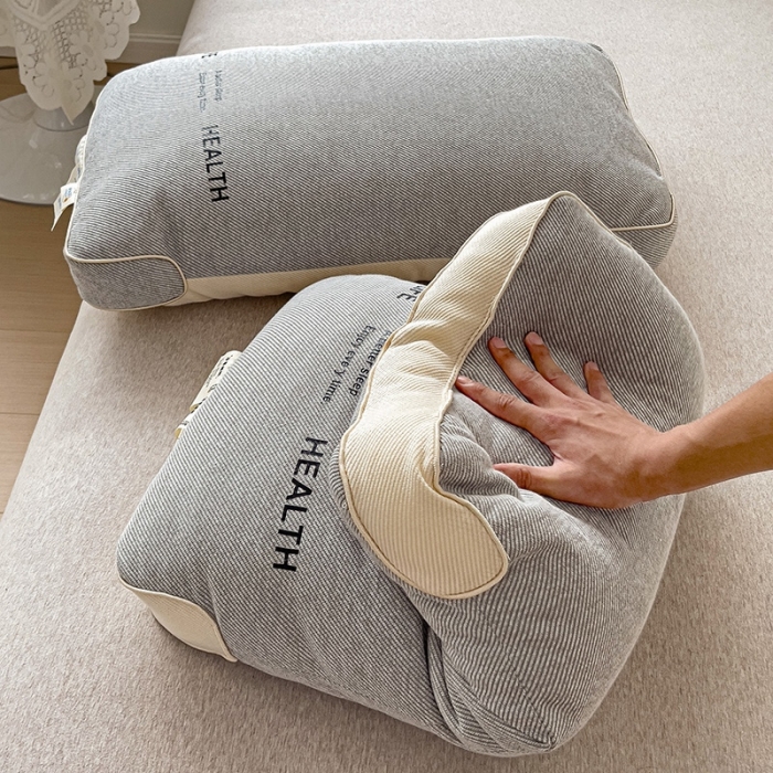 91家纺网 家纺一手货源 找家纺 爱尚家枕芯 2032新款日式针织呵护护颈软枕 灰色