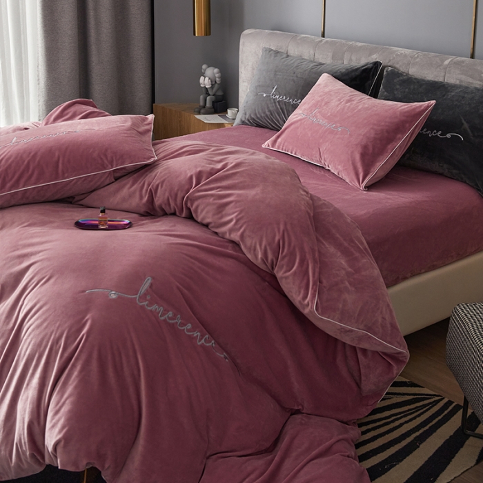 91家纺网 家纺一手货源 找家纺 瑞驰家纺 2023新款A类婴儿绒加厚保暖四件套 豆沙红