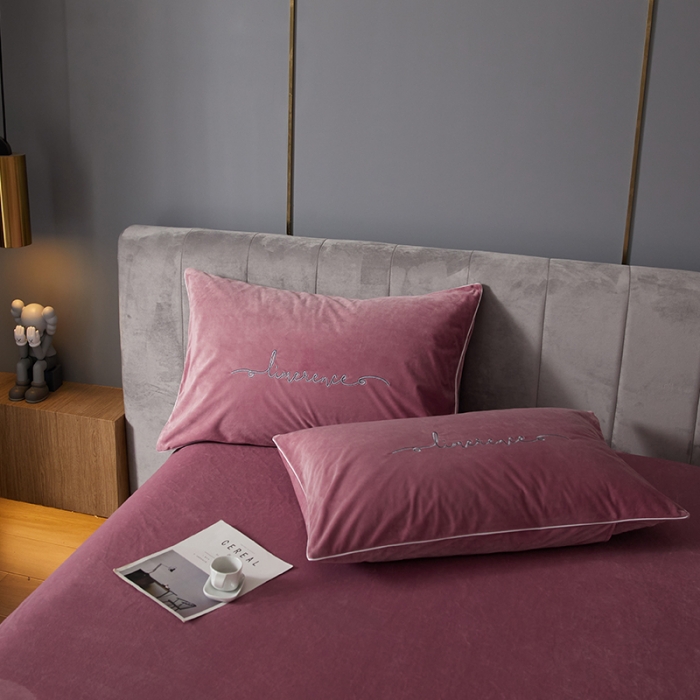 91家纺网 家纺一手货源 找家纺 瑞驰家纺 2023新款A类婴儿绒加厚保暖四件套 豆沙红