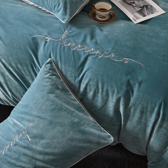 91家纺网 家纺一手货源 找家纺 瑞驰家纺 2023新款A类婴儿绒加厚保暖四件套 叶脉绿+摩登灰