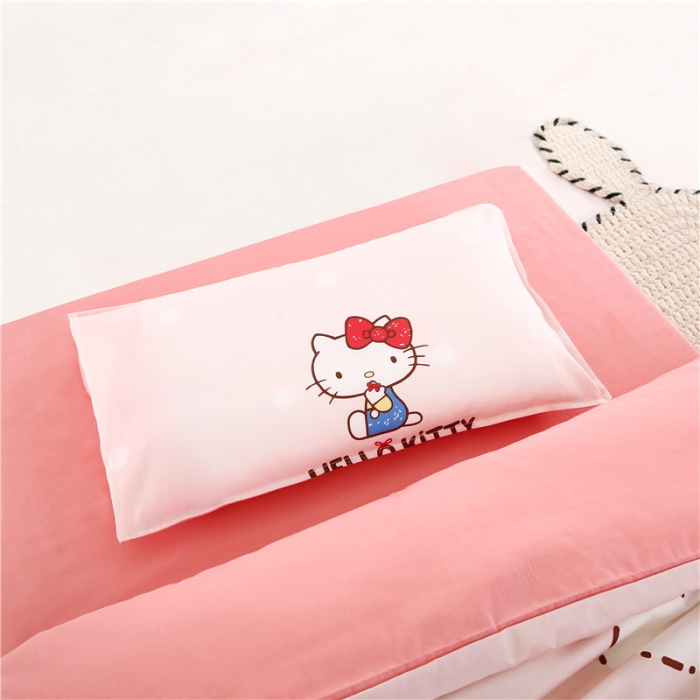 91家纺网 家纺一手货源 找家纺 孩子王 2023新款三丽鸥正版授权KT猫全棉学生大版卡通幼儿园多件套 礼物KT