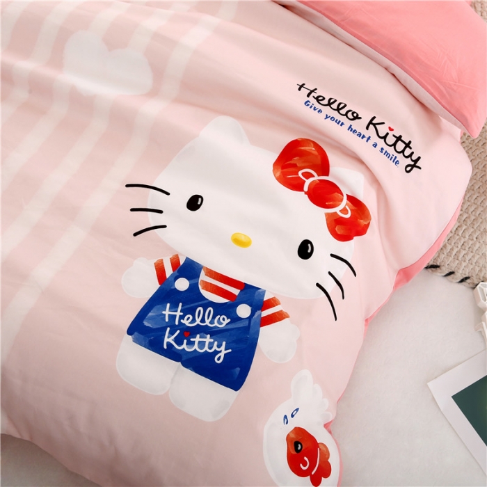 91家纺网 家纺一手货源 找家纺 孩子王 2023新款三丽鸥正版授权KT猫全棉学生大版卡通幼儿园多件套 甜心KT