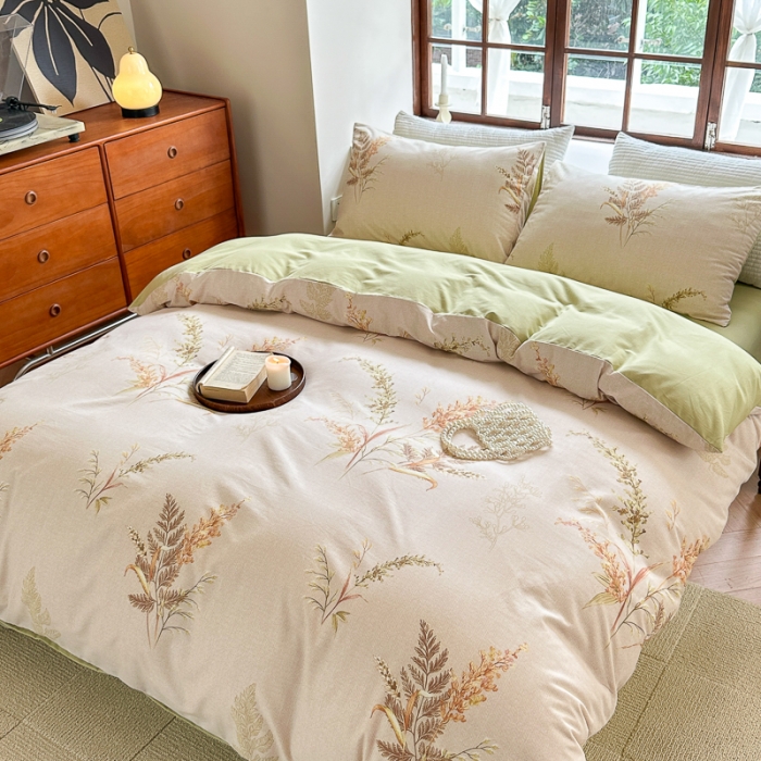 91家纺网 家纺一手货源 找家纺 优彩 2023新款全棉印花加厚磨毛四件套轻奢简约碎花 清婉