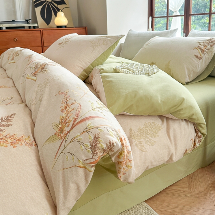 91家纺网 家纺一手货源 找家纺 优彩 2023新款全棉印花加厚磨毛四件套轻奢简约碎花 清婉