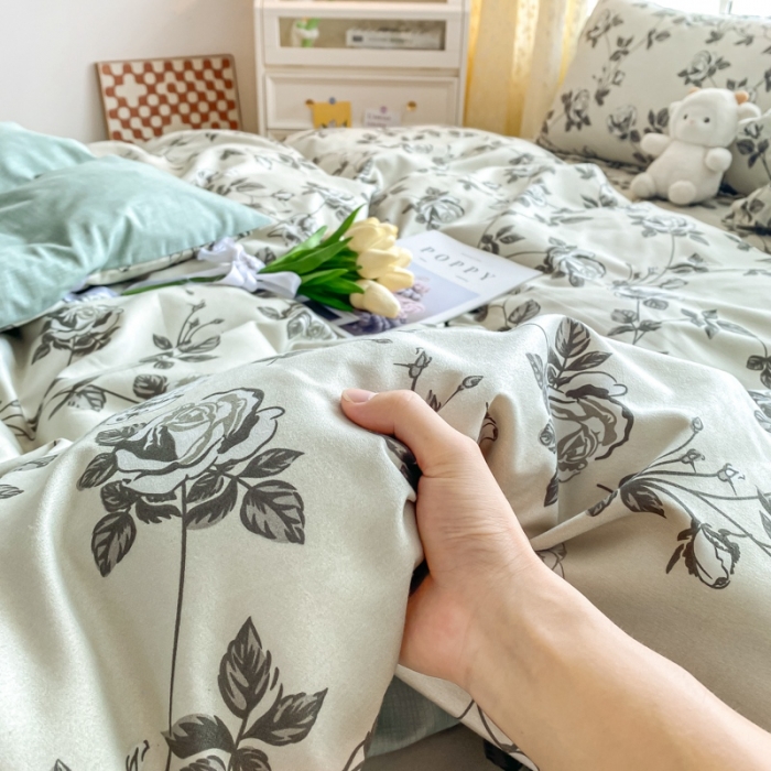 91家纺网 家纺一手货源 找家纺 宇淳国际 2023新款加厚植物羊绒四件套 芬香漫语