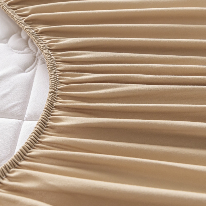 91家纺网 家纺一手货源 找家纺 鑫钰 2023新款亲肤棉夹棉新疆棉花床笠床罩床垫保护垫 棉朵-奶咖