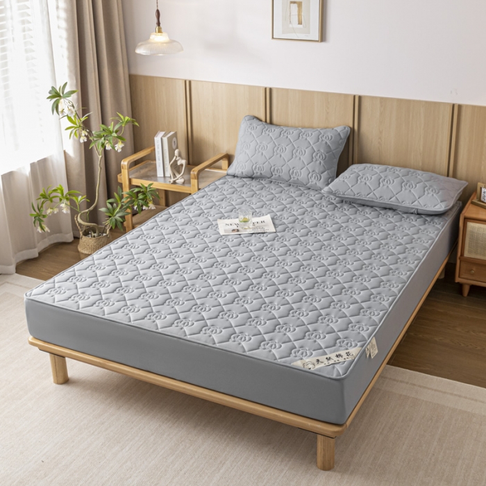 91家纺网 家纺一手货源 找家纺 鑫钰 2023新款亲肤棉夹棉新疆棉花床笠床罩床垫保护垫 棉朵-雅致灰