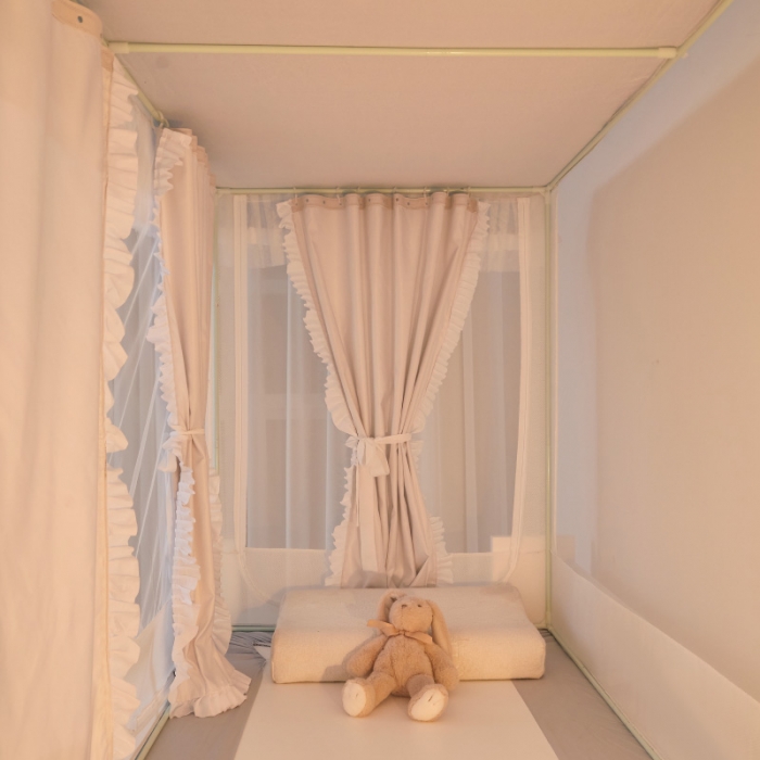 91家纺网 家纺一手货源 找家纺 迪凡保罗蚊帐 2023新款2318多开门涂银强遮光三明治学生蚊帐 2318-欧白色