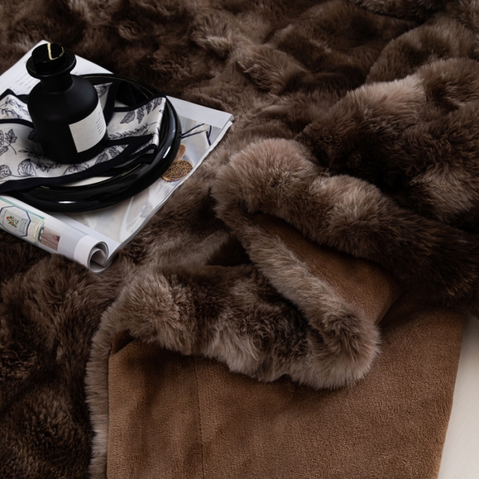 91家纺网 家纺一手货源 找家纺 来菲毛毯25新款托斯卡纳兔毛加厚双重保暖绒毯晕染高端毯子-咖啡色