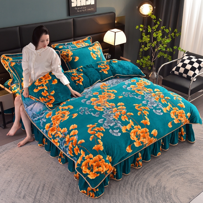 91家纺网 家纺一手货源 找家纺 千嘻汇 2025新款8斤牛奶绒金貂法莱绒床裙款保暖四件套繁花似锦