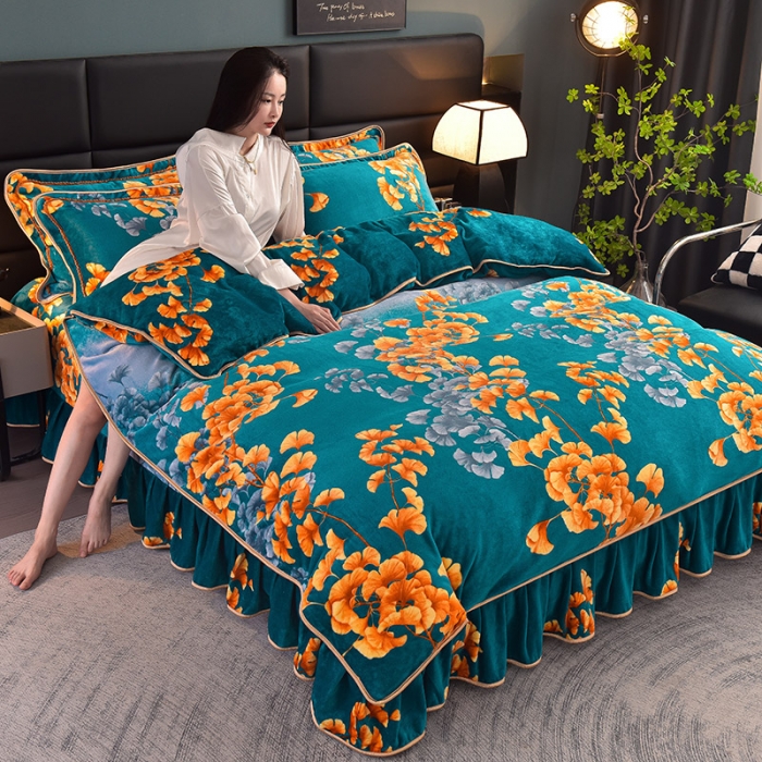 91家纺网 家纺一手货源 找家纺 千嘻汇 2025新款8斤牛奶绒金貂法莱绒床裙款保暖四件套繁花似锦