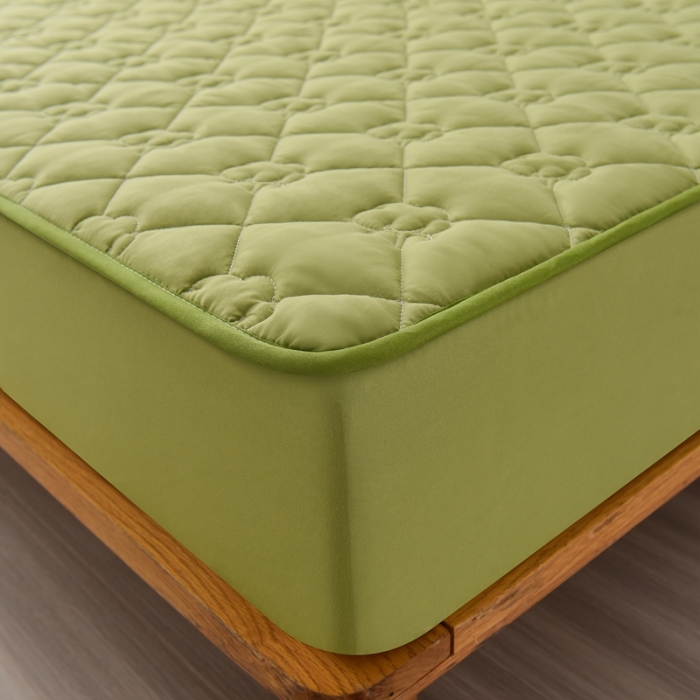 91家纺网 家纺一手货源 找家纺 A类新疆棉花填充夹棉床笠母婴级床笠单件纯色床罩保护罩套全包围 绿