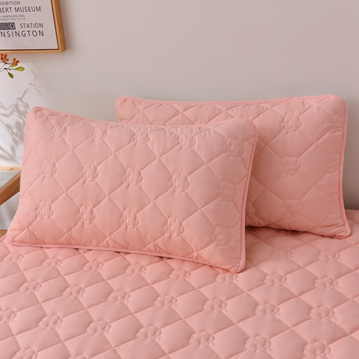 91家纺网 家纺一手货源 找家纺 A类新疆棉花填充夹棉床笠母婴级床笠单件纯色床罩保护罩套全包围 粉