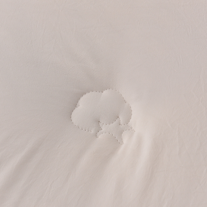 91家纺网 家纺一手货源 找家纺 总富威堡A类新疆棉花被子带皱水洗棉冬被被芯春秋被四季盖被单人双人